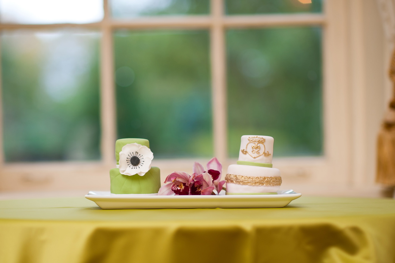 Mini Wedding Cakes Toronto