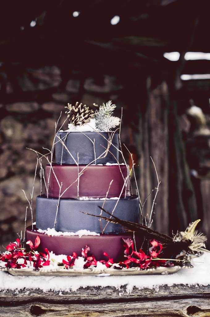 Wintery Wedding Cake