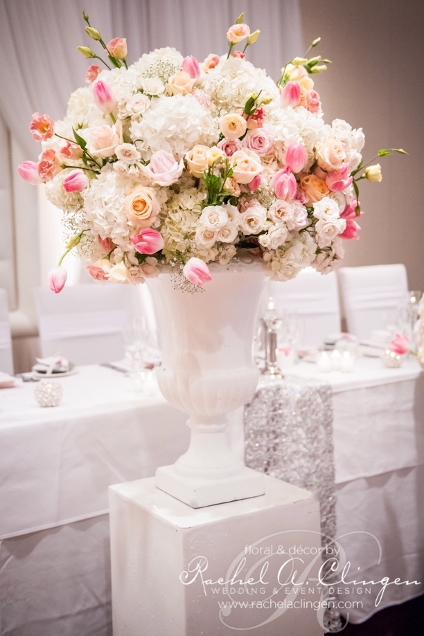 Wedding Ceremony Flowers Toronto Villa Columbo