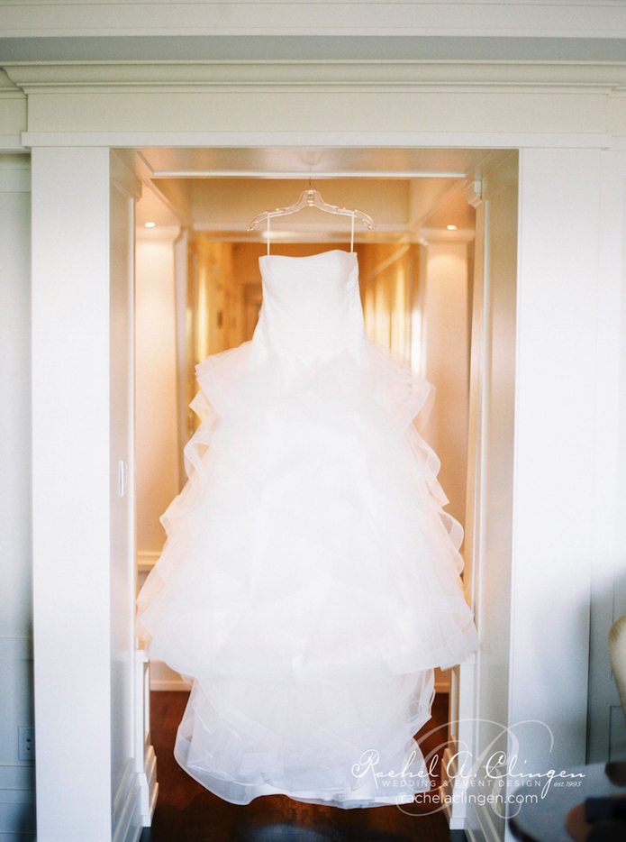 Bridal-Gown-Decor