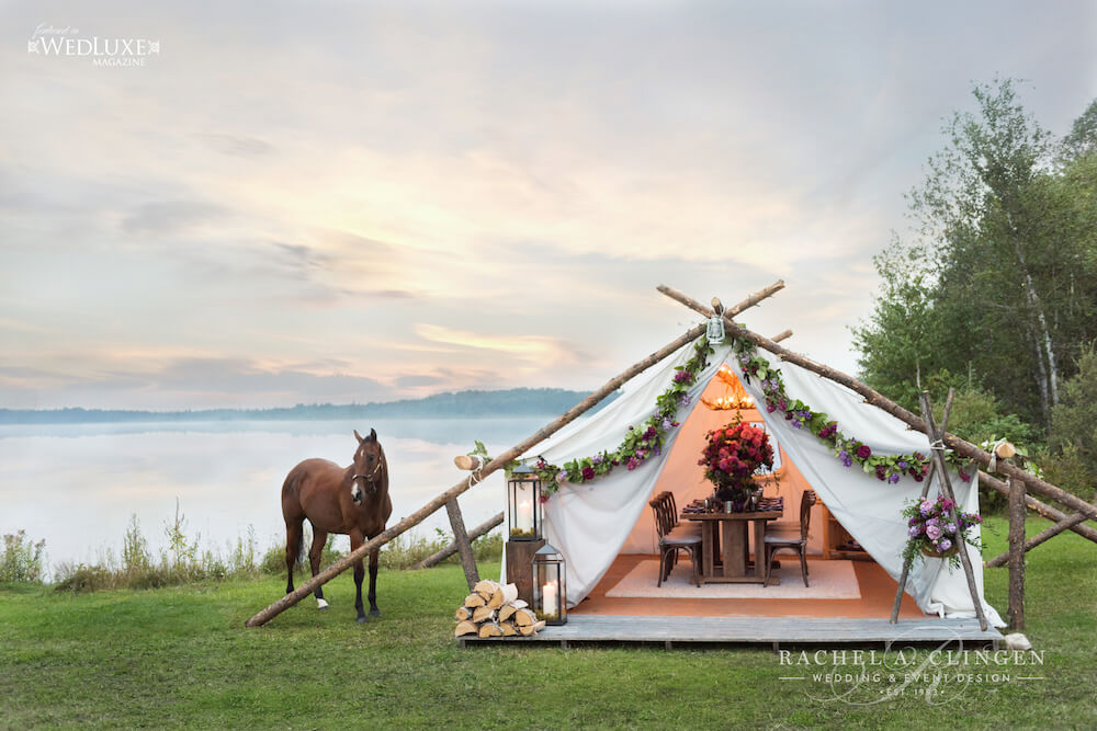 Glamping-Wedding-Decor-Flowers