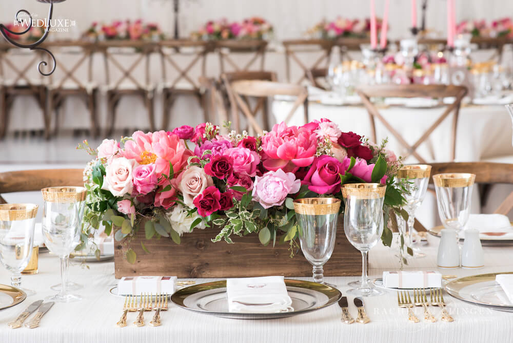 Muskoka-Wedding-Decor-Coral-pink-Flowers