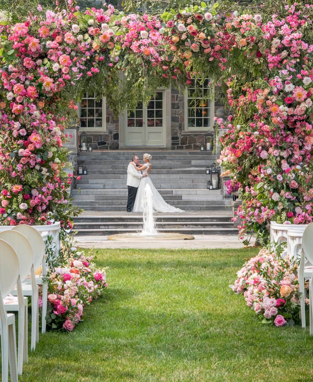 Darnell And Mikaylas Stunning Garden Wedding At Graydon Hall - Rachel A.  Clingen Wedding & Event Design