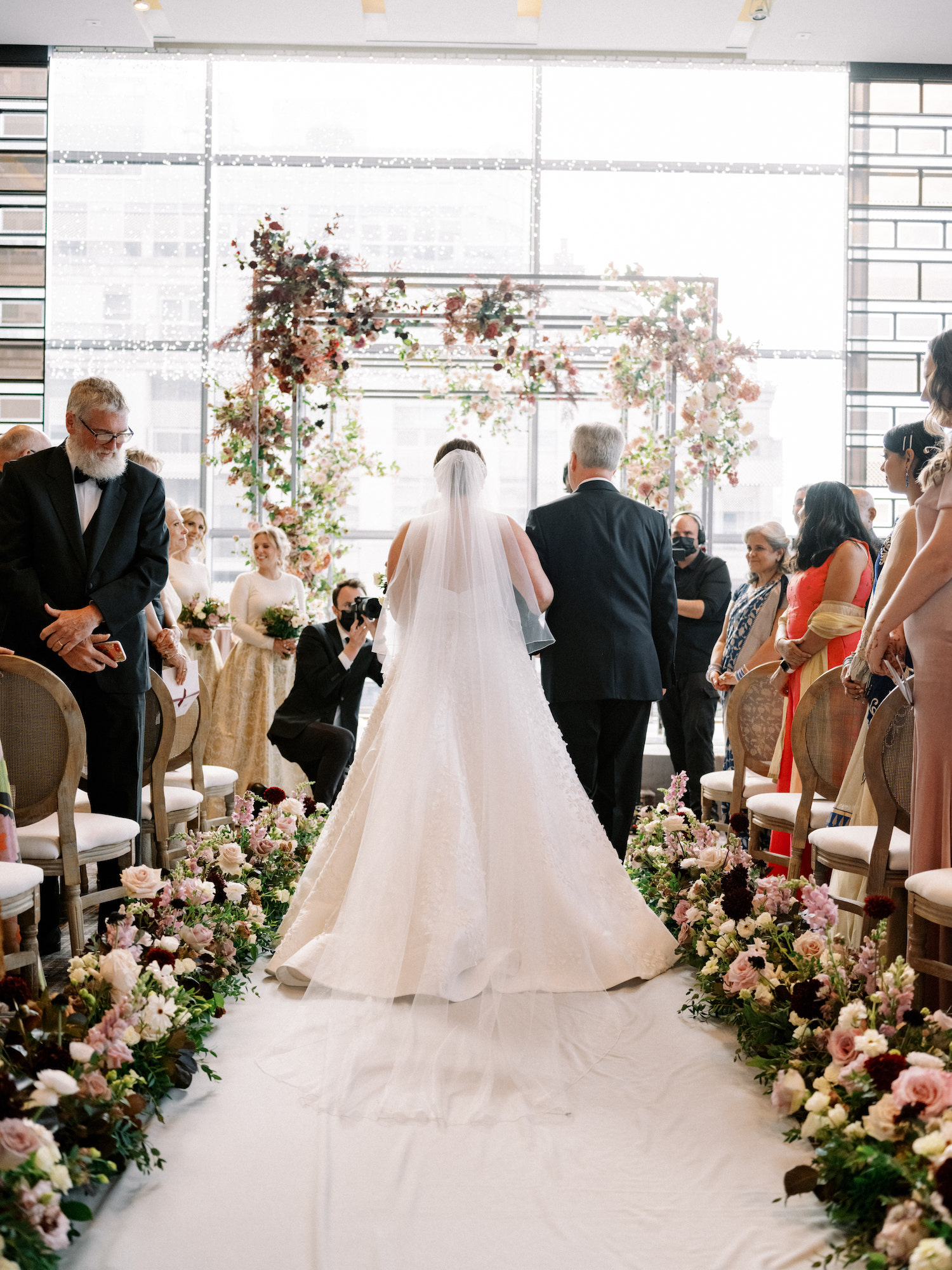 Wayne And Crystal Simmonds Modern Wedding At Four Seasons Toronto