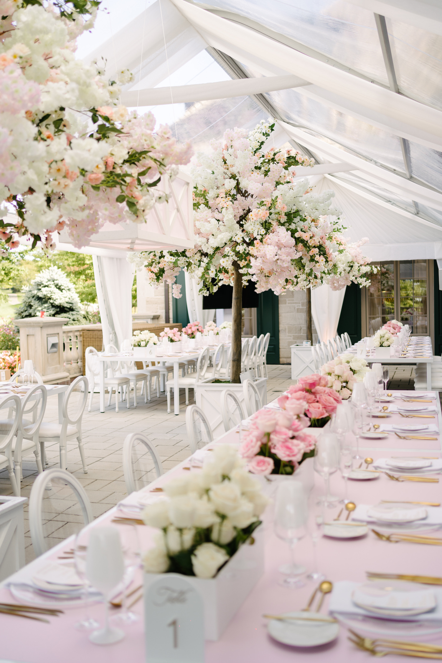 pink ombre wedding design