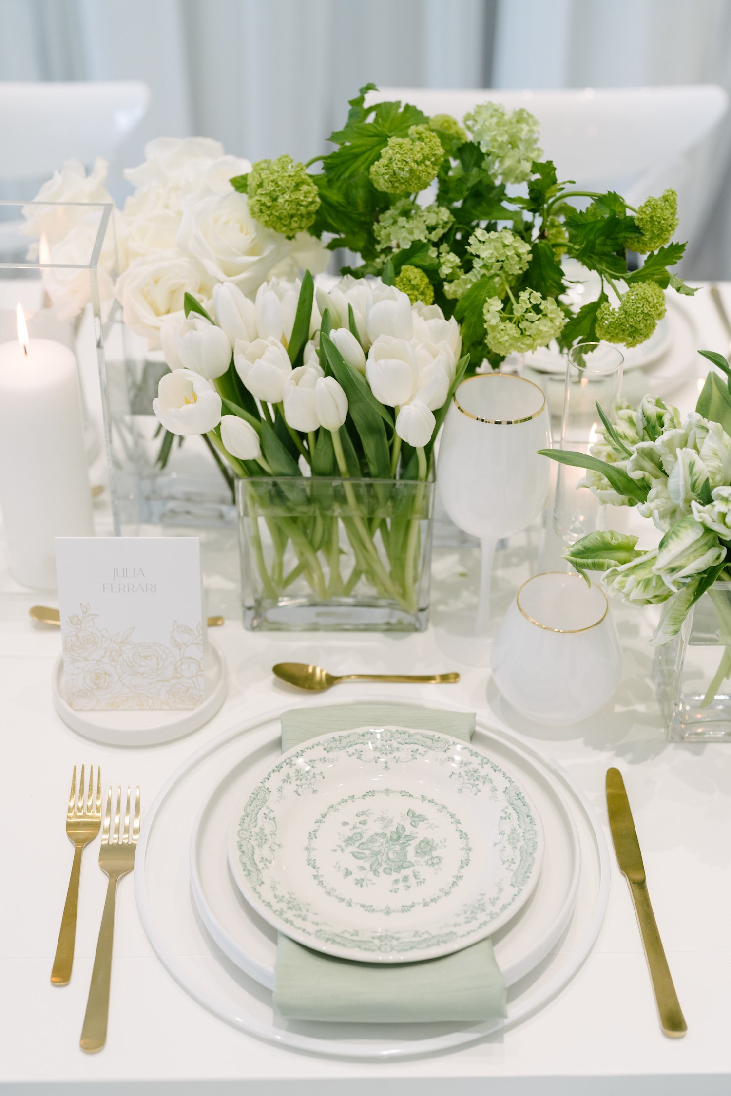 green white wedding placesetting