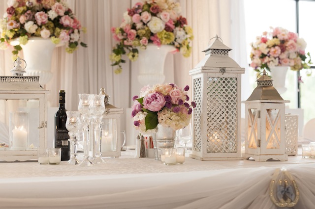 A Pretty Wedding At The Manor, Carrying Place - Wedding Decor Toronto ...