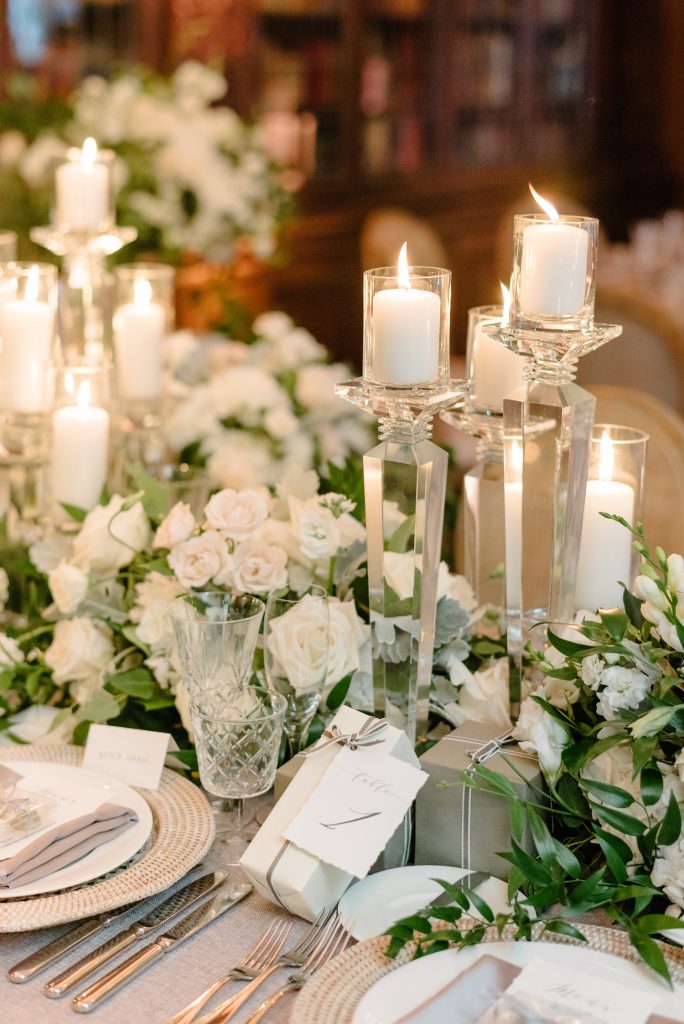 head table flowers candles