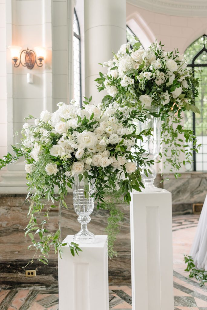 luxury ivory wedding flowers toronto