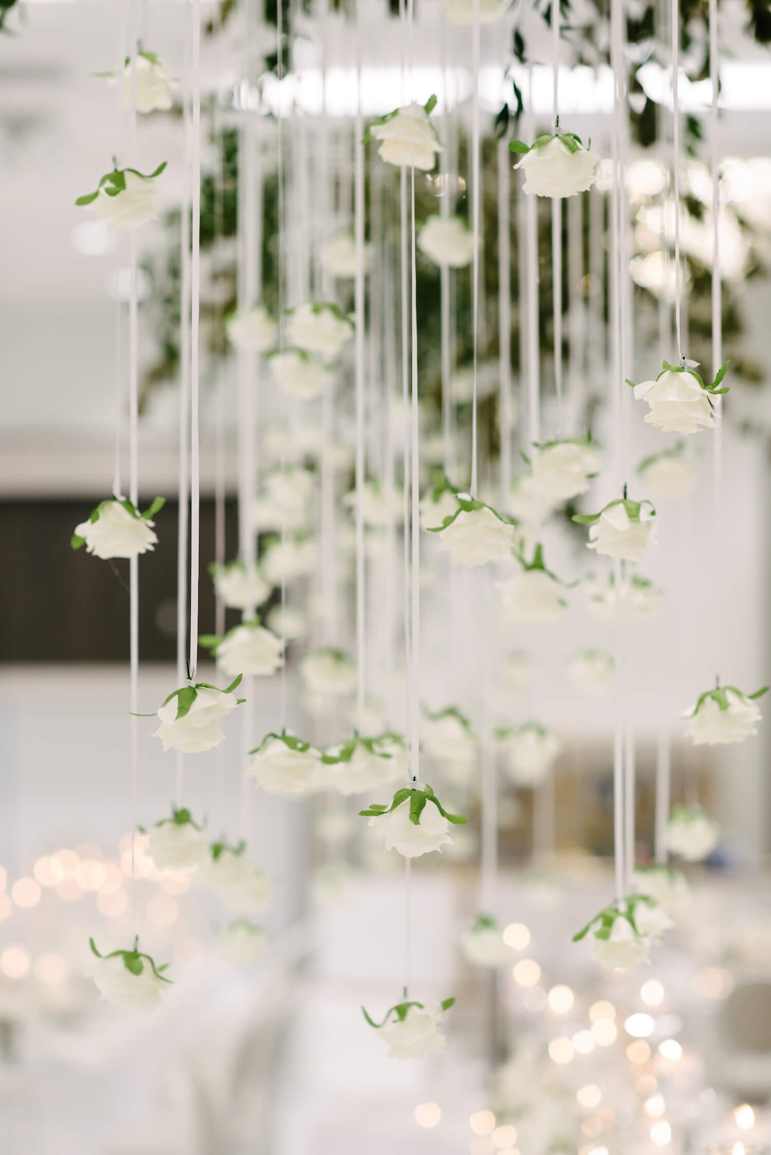 suspended flowers centrepieces 1