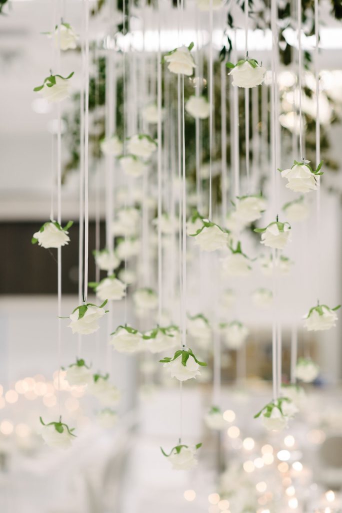 suspended flowers centrepieces