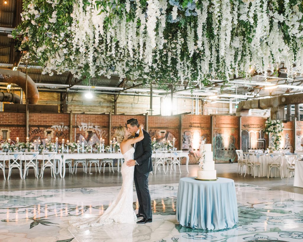 wedding designer toronto hanging flowers