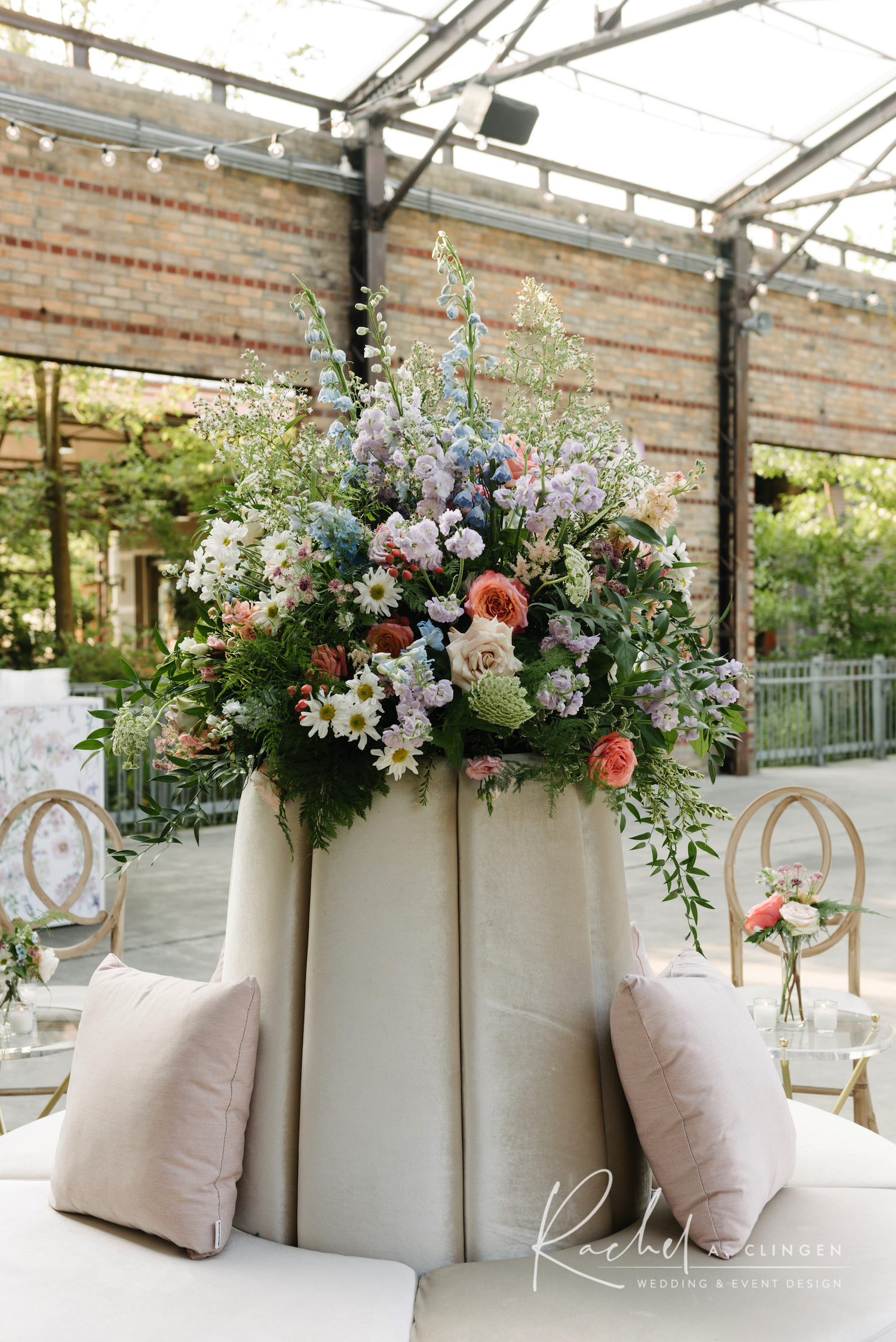 evergreen brickworks wedding flowers