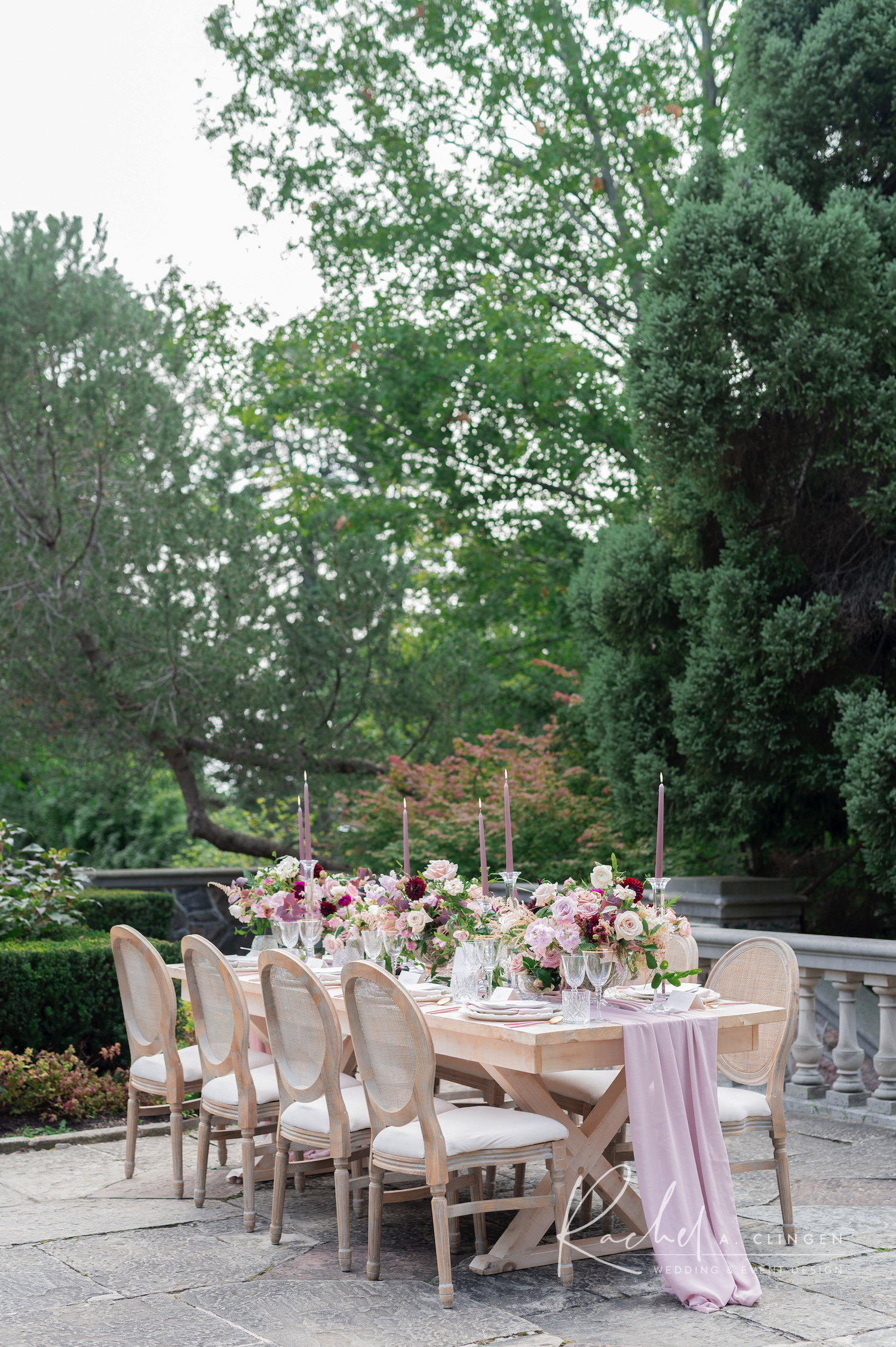 graydon hall garden wedding table