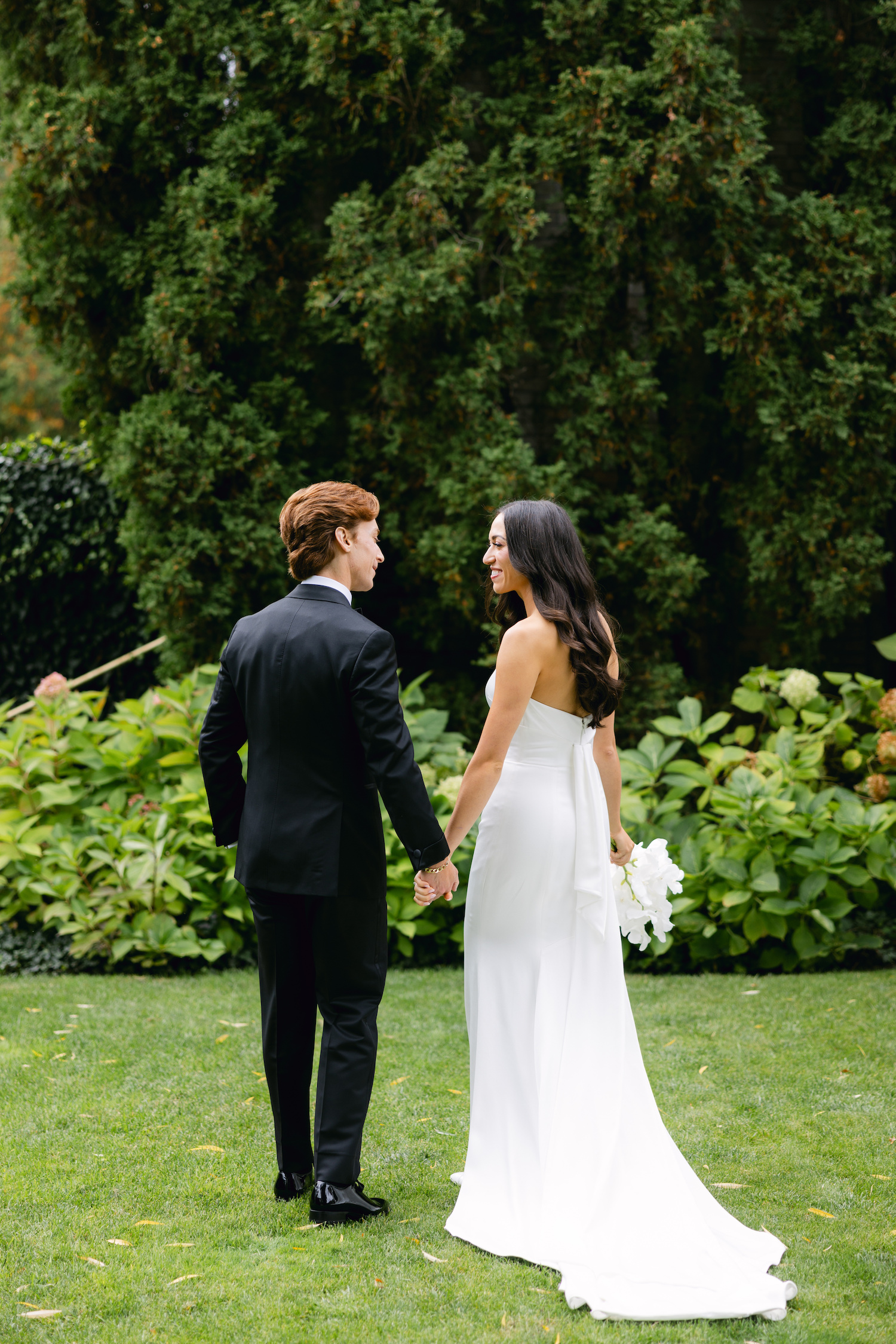 outdoor wedding bouquet toronto