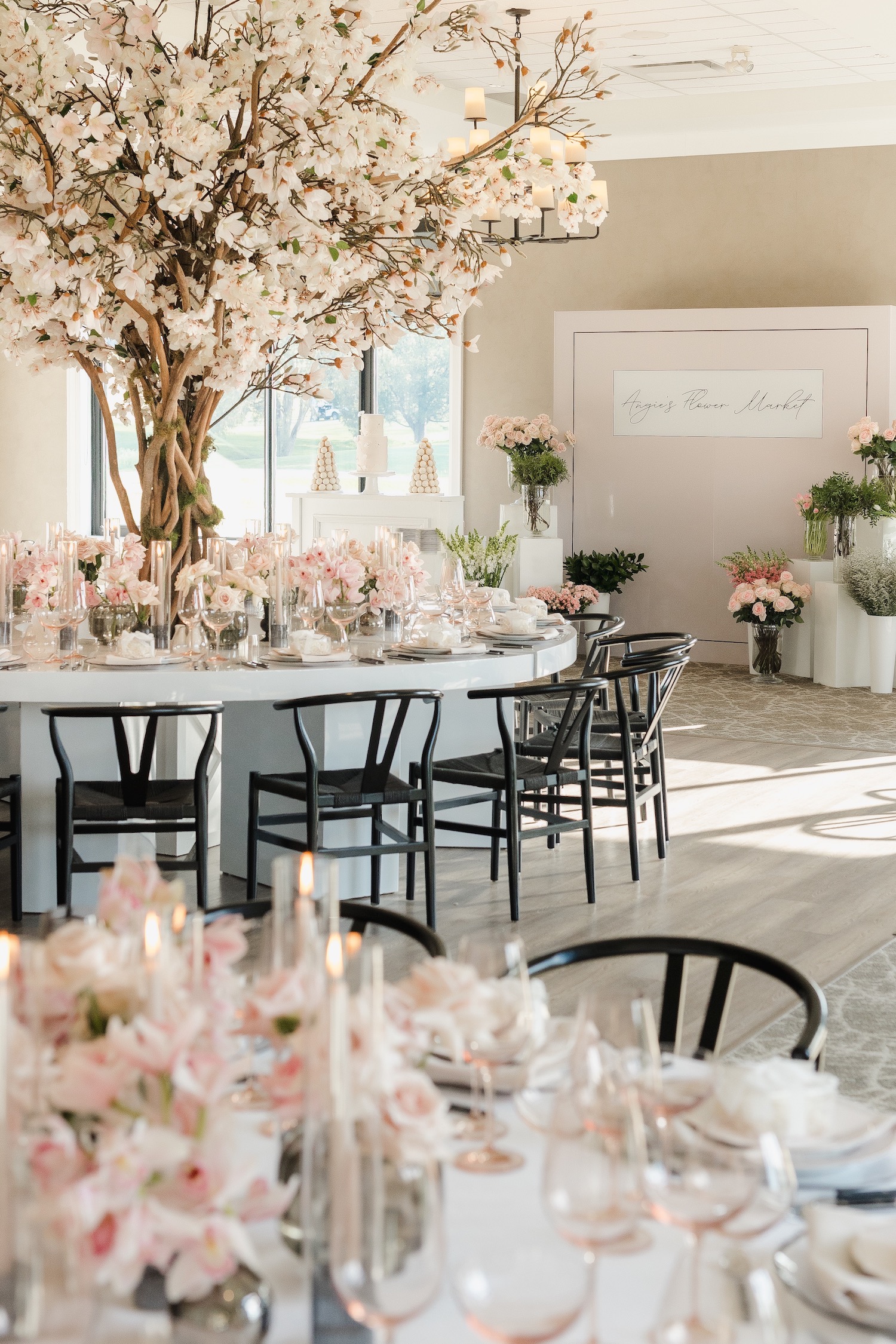 magnolia tree centrepieces