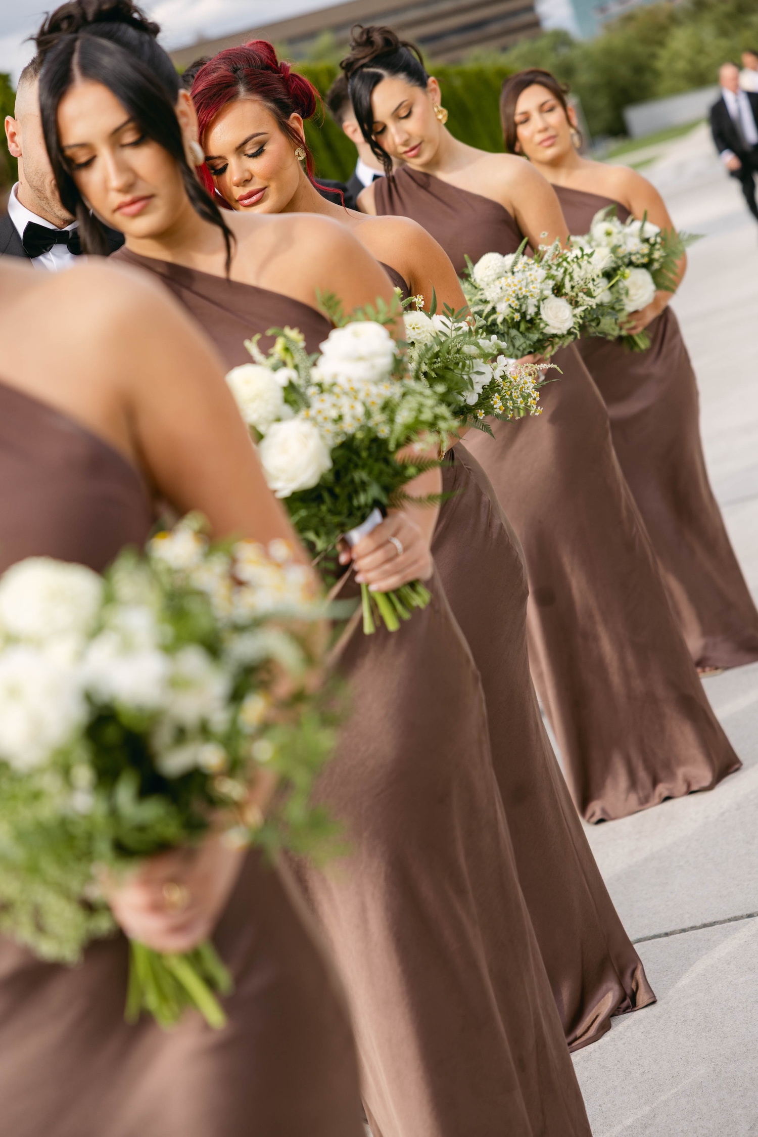 bridesmaids bridal flowers bouquets green white