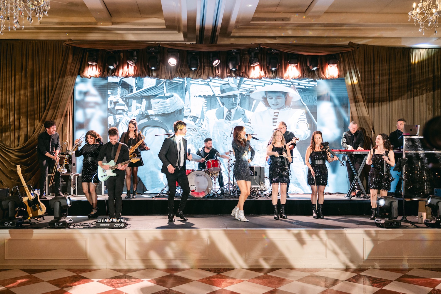 four seasons montreal wedding band